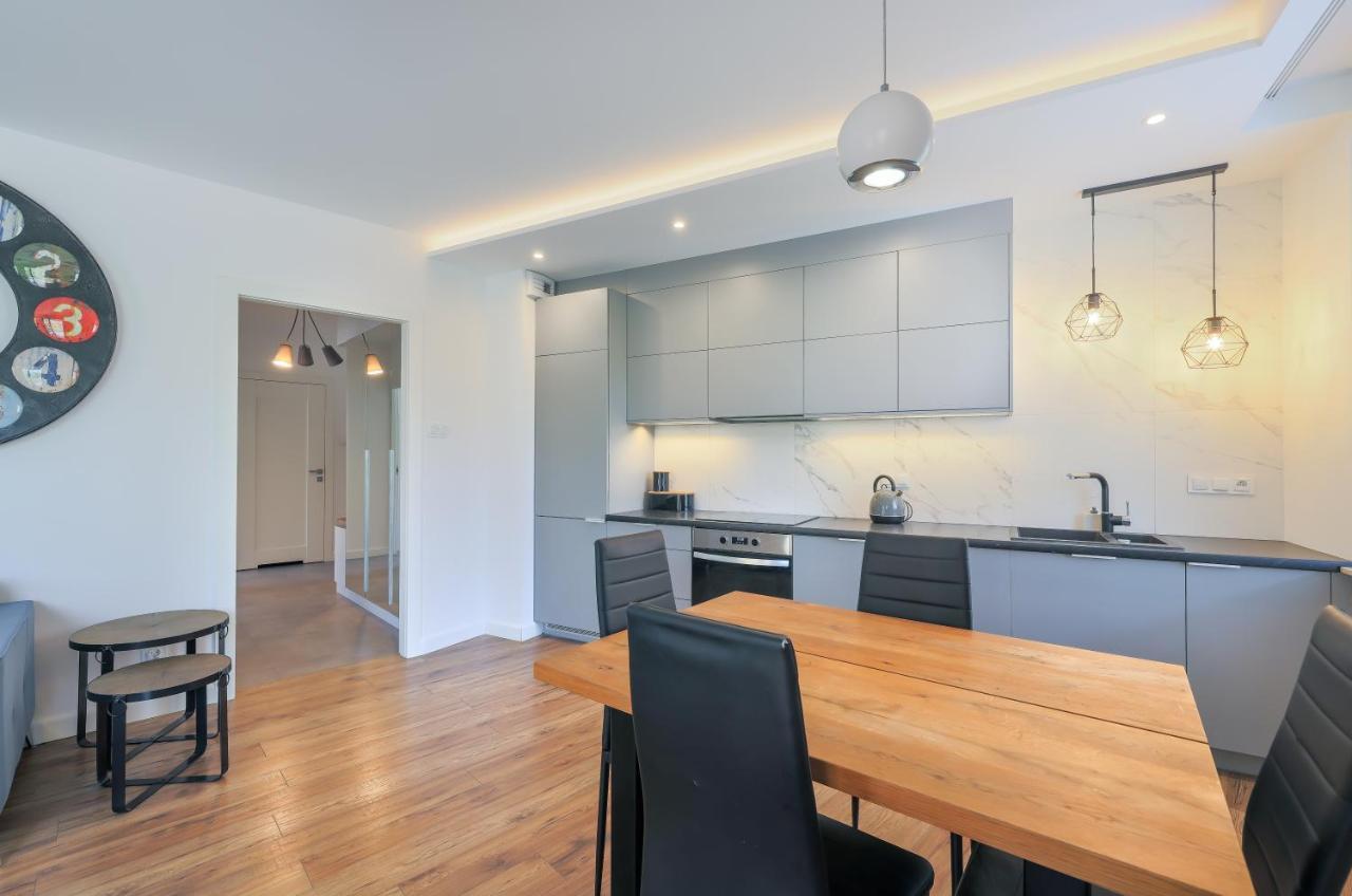 Apartmate- Heart Of Oldtown Apartment- Sauna & Security Danzica Esterno foto